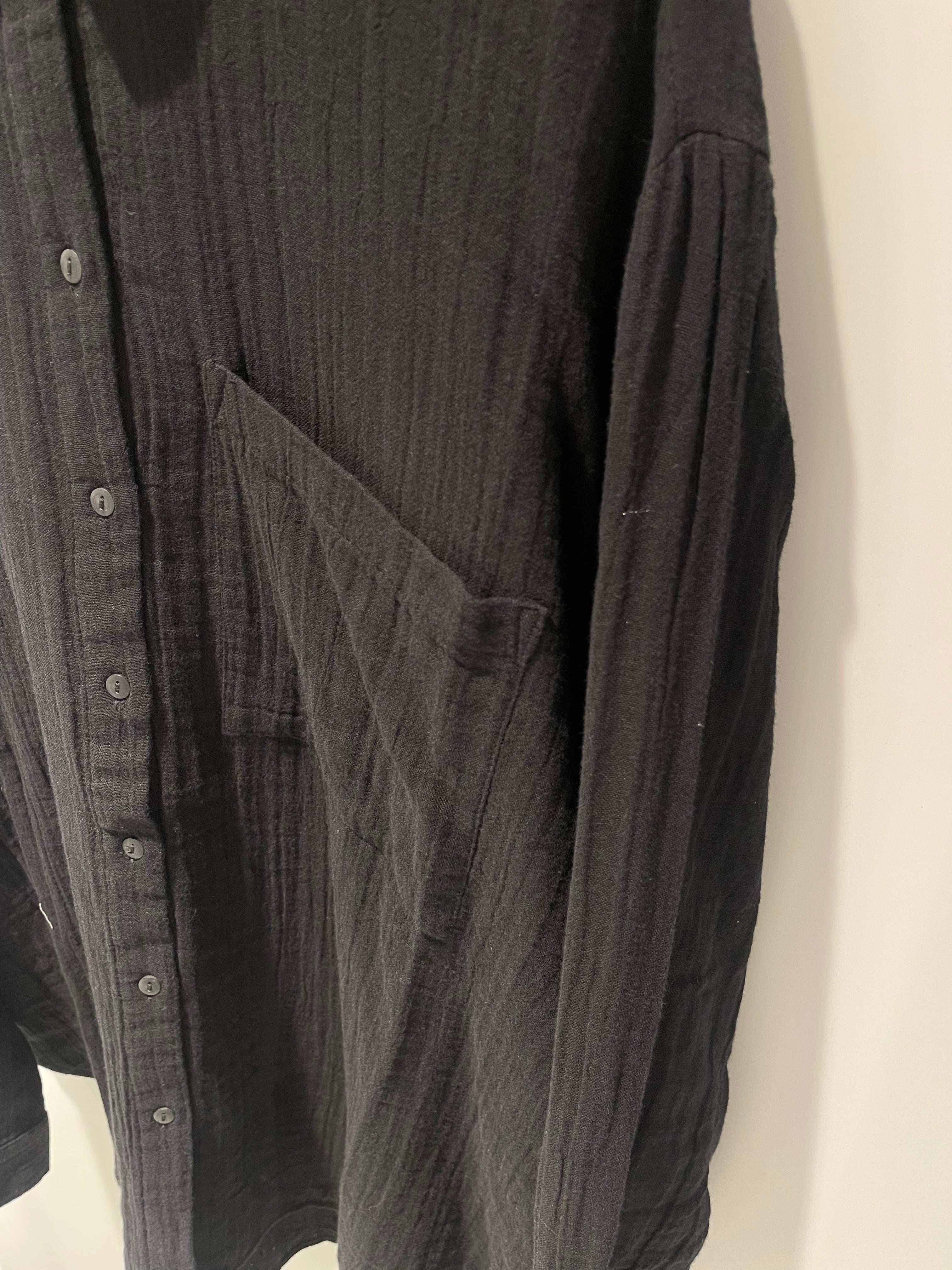 PCMASTINA Shirts - Black